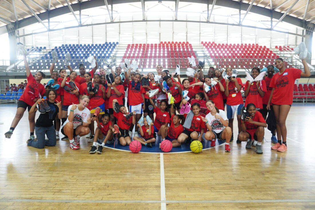 YSU’s Paulina Hernandez brings shoes, teammates and lessons to Dominican Republic